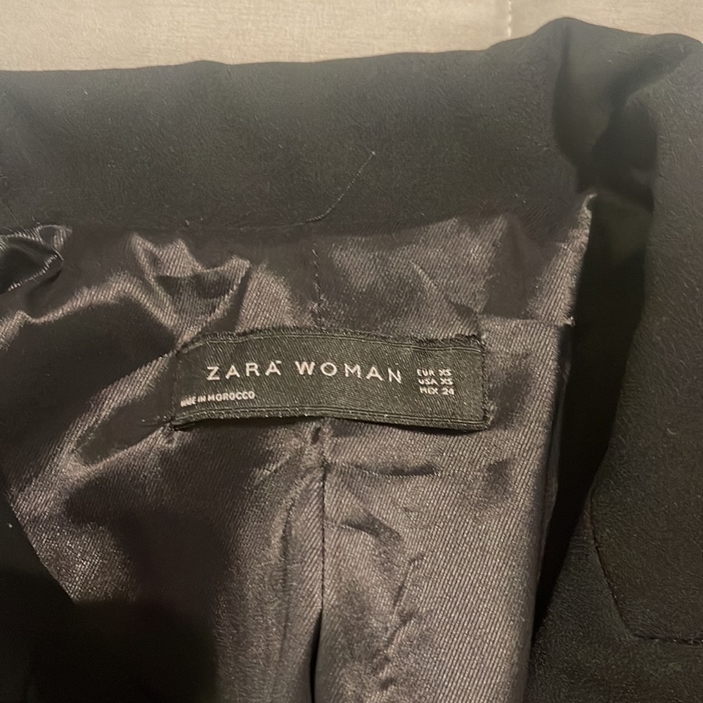 Zara blazer - Picture 2 of 2